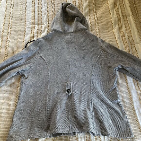 Sebby Collection Women’s Plus Black/White Print Hooded Button Down Jacket 2X - Picture 2 of 11